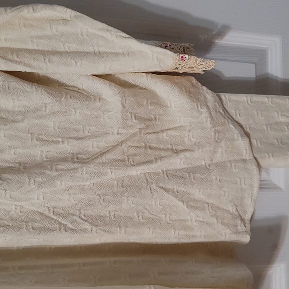 Le Senza Cream PJ Set - Picture 6 of 6